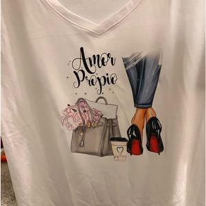 Cute fashionista T-shirt brand new